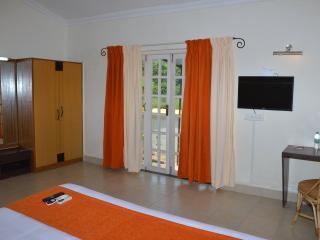 Leisure Vacations Goa By The Sal Hotel Majorda Exterior foto